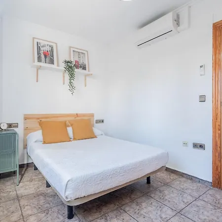 Vakantiehuis Vivienda Acogedora En - A Un Paso Del Mar Y La Ciudad - Marina Port - Arts And Sciencies Valencia